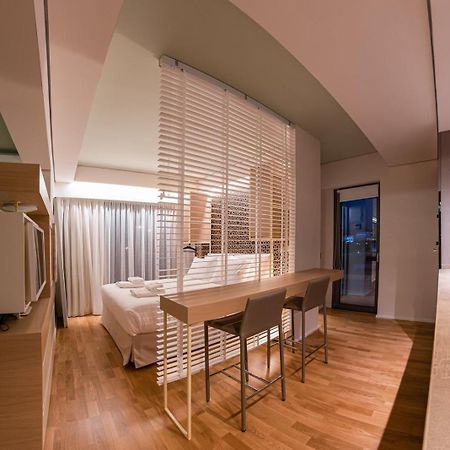 Onira Suite Dreams Limenas Chersonisou Exterior foto