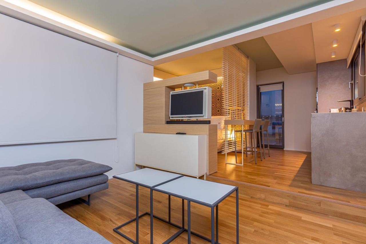 Onira Suite Dreams Limenas Chersonisou Exterior foto